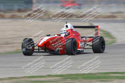 media/Oct-25-2025-CalClub SCCA (Sat) [[34c778dfbe]]/Group 3/Qualifying/